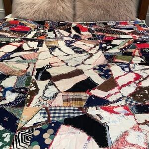 OLD ANTIQUE VINTAGE Crazy Quilt Pieced Farmhouse